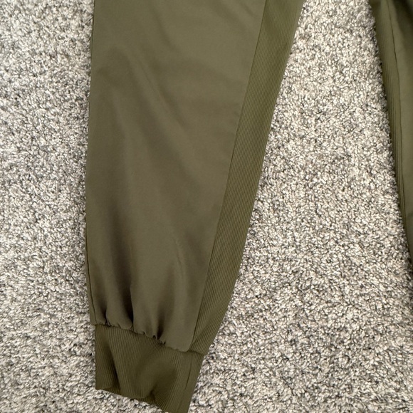 Gap joggers - Picture 3 of 7